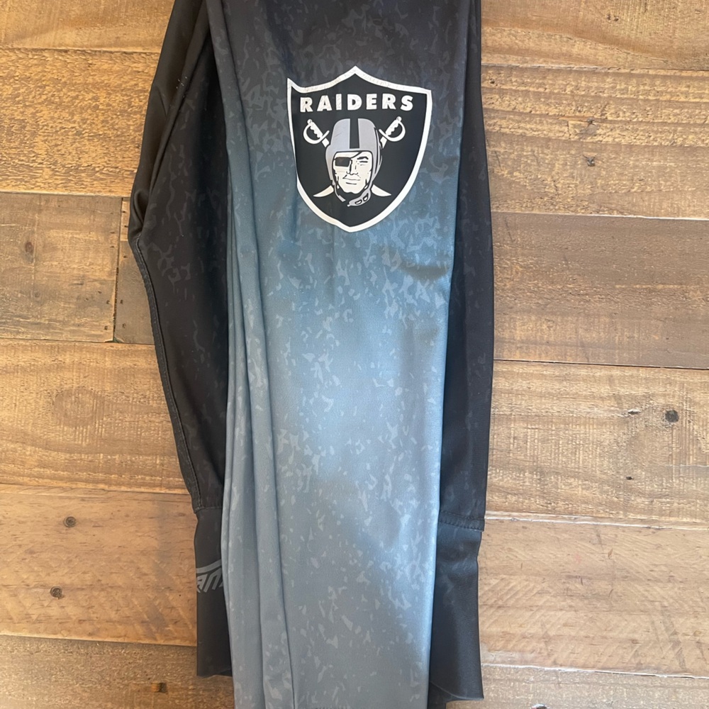 Zubaz Raiders Leggings